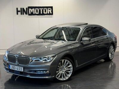 Grå Begagnad 2015 BMW 750L Executive Sedan | 389 900 kr