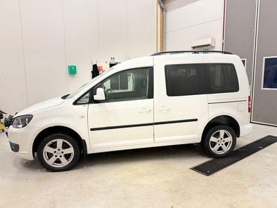 Vit Begagnad 2013 VW Caddy Minibuss | 109 000 kr (Dyr)