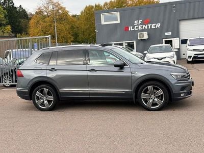 Grå Begagnad 2018 VW Tiguan Allspace S SUV | 229 900 kr (Marknadspris)