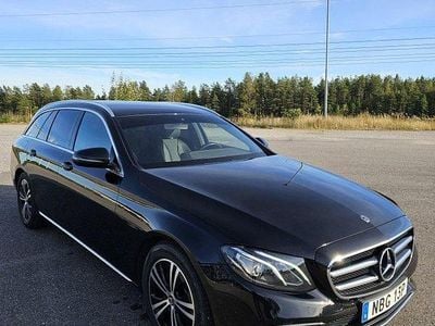 Mercedes E200
