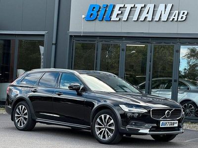 Svart Begagnad 2021 Volvo V90 CC Momentum Kombi | 229 900 kr (Lite dyr)