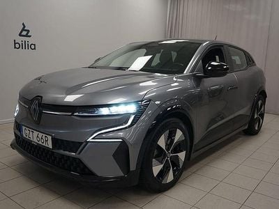 Grå Begagnad 2023 Renault Mégane IV Equilibre Halvkombi | 239 900 kr (Marknadspris)