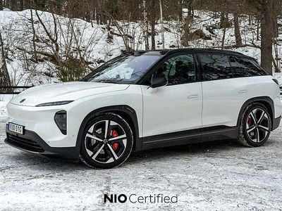 Begagnad Nio EL7 480 kW (653 HK) 2023 Vit SUV
