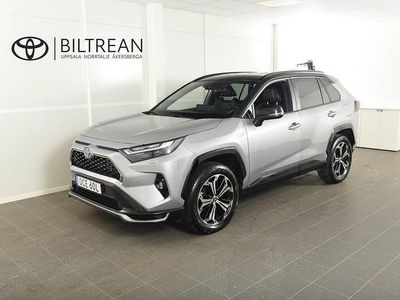 Silver metallic Begagnad 2023 Toyota RAV4 Style SUV | 479 900 kr (Marknadspris)