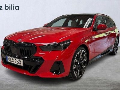 Begagnad BMW 550 M Sport 490 HK (360 kW) 2025 St. james röd Kombi