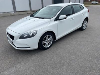 Begagnad Volvo V40 120 HK (88 kW) 2017