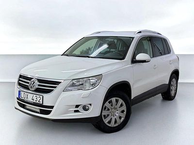 Begagnad VW Tiguan Sportline 150 HK (110 kW) 2010 Vit SUV