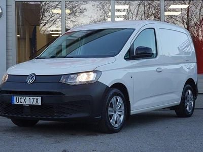 Vit Begagnad 2022 VW Caddy Minibuss | 294 875 kr (Marknadspris)