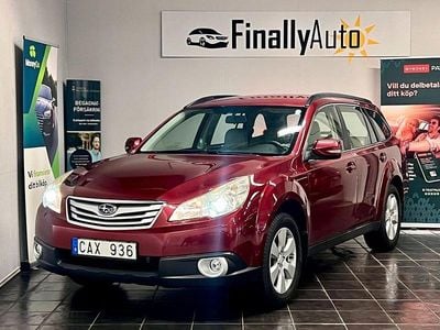 Röd Begagnad 2010 Subaru Outback Kombi | 119 900 kr (Lite dyr)