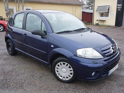Mörkblå Begagnad 2005 Citroën C3 Halvkombi | 34 900 kr (Dyr)