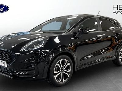 Svart (black) Begagnad 2022 Ford Puma ST-Line SUV | 209 900 kr (Marknadspris)
