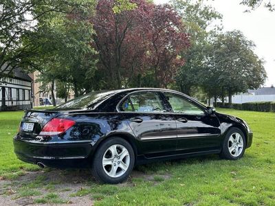 begagnad Honda Legend 3.5 V6 VTEC SH-AWD LÅGMIL