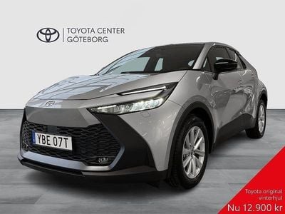 Silver Ny 2025 Toyota C-HR Active SUV | 314 900 kr (Marknadspris)