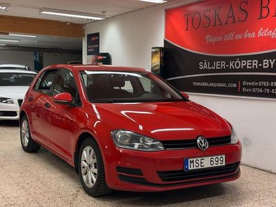 Röd Begagnad 2013 VW Golf VII Halvkombi | 89 900 kr (Dyr)