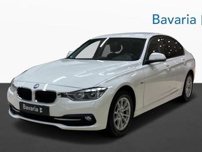 Vit Begagnad 2015 BMW 320 Sport Line Sedan | 165 700 kr (Marknadspris)