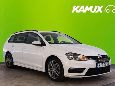 Vit Begagnad 2017 VW Golf VII R-line Kombi | 172 800 kr (Marknadspris)