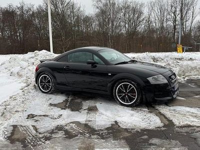Svart Begagnad 1999 Audi TT Sportkupé | 49 800 kr (Dyr)