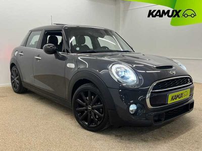 begagnad Mini Cooper S S 5-door Panorama H K SKINN SE SPEC 2017, Halvkombi