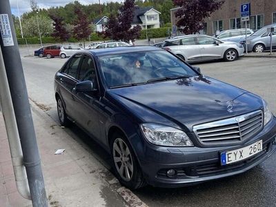 Mercedes C200