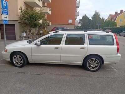Begagnad 2008 Volvo V70 Kombi | 44 900 kr (Marknadspris)