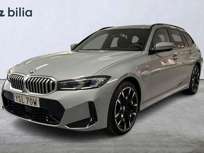 M brooklyn grey metallic Begagnad 2025 BMW 330 M Sport Kombi | 549 900 kr