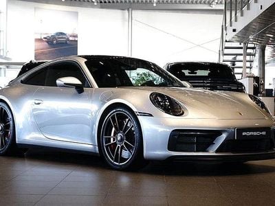 Porsche 911 Carrera GTS