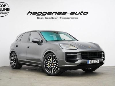 Begagnad Porsche Cayenne 471 HK (346 kW) 2024 Grå SUV