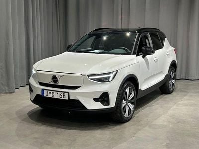 Vit Begagnad 2022 Volvo XC40 Plus SUV | 339 000 kr (Superpris)