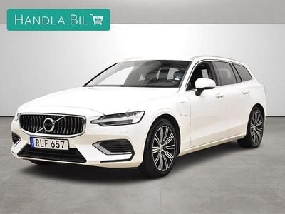 Vit Begagnad 2022 Volvo V60 Kombi | 289 900 kr