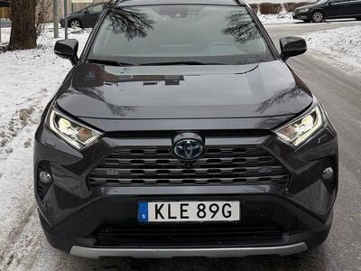 Begagnad 2020 Toyota RAV4 Hybrid SUV | 340 000 kr (Marknadspris)