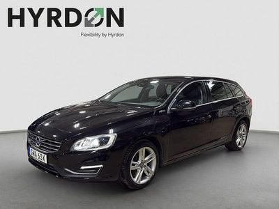Svart Begagnad 2015 Volvo V60 Summum Kombi | 115 000 kr (Marknadspris)