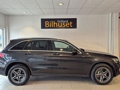 Mercedes GLC300e