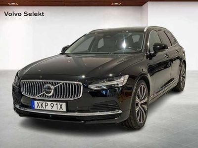 Svart Begagnad 2022 Volvo V90 Kombi | 349 000 kr (Marknadspris)