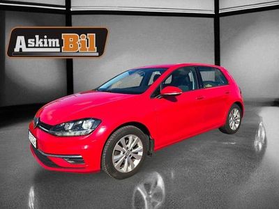 Röd Begagnad 2018 VW Golf VII Halvkombi | 158 000 kr (Marknadspris)
