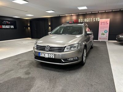 begagnad VW Passat 1.4 TSI EcoFuel Premium, Skinnsäte 448kr Års skatt Sport