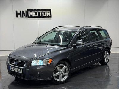 Begagnad Volvo V50 Momentum 177 HK (130 kW) 2011 Grå Kombi