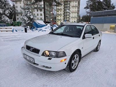 Volvo S40