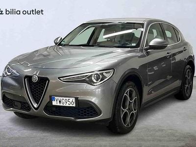 Begagnad Alfa Romeo Stelvio 2018 Grå SUV