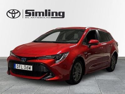 Begagnad Toyota Corolla Style 122 HK (89 kW) 2019 Röd Kombi