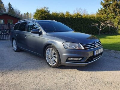 begagnad VW Passat TDI 4Motion R-line Premium Värmare