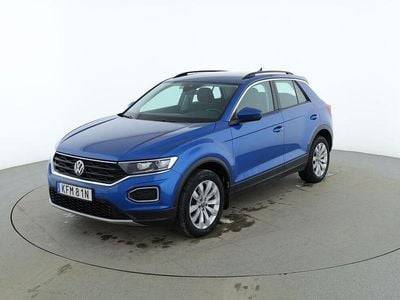 Blå Begagnad 2020 VW T-Roc Style SUV | 259 000 kr (Lite dyr)