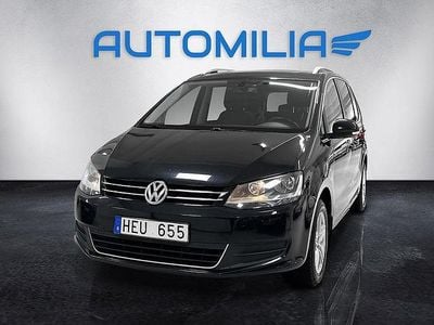 Svart Begagnad 2013 VW Sharan Minibuss | 119 900 kr (Marknadspris)