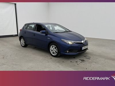 begagnad Toyota Auris Hybrid 136hk Comfort Kamera Välservad 0,51l/mil