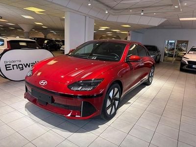 Röd Ny 2025 Hyundai Ioniq 6 Sedan | 479 900 kr (Marknadspris)