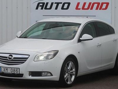 Vit Begagnad 2011 Opel Insignia Cosmo Sedan | 59 900 kr (Marknadspris)