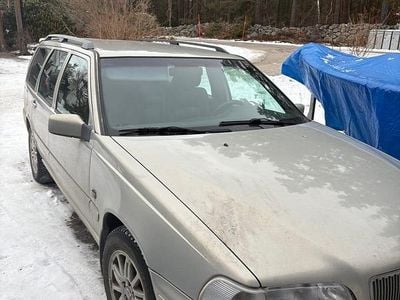 Begagnad Volvo V70 170 HK (125 kW) 2000 Kombi
