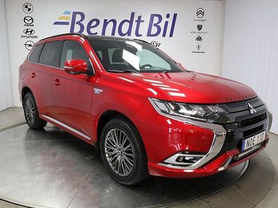 Begagnad Mitsubishi Outlander P-HEV Edition 224 HK (164 kW) 2019 Röd SUV
