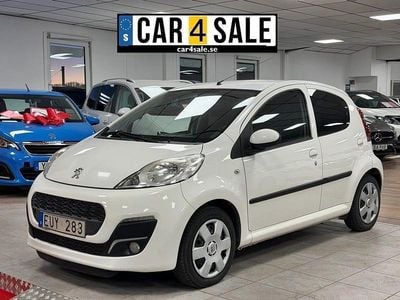 Vit Begagnad 2013 Peugeot 107 Halvkombi | 49 900 kr (Marknadspris)