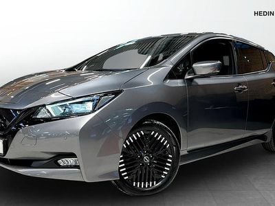 Grå Begagnad 2022 Nissan Leaf N-Connecta Halvkombi | 194 900 kr (Marknadspris)
