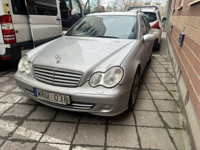 Mercedes C200